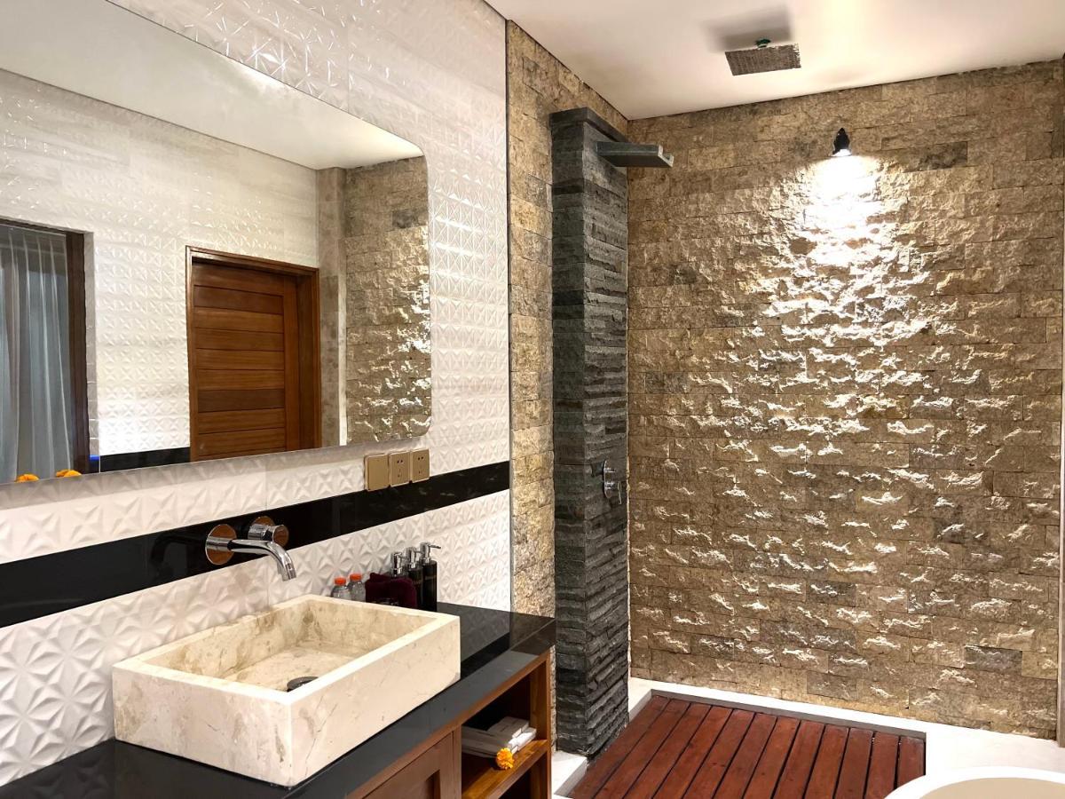 Nirankara Ubud Villa Ngoại thất bức ảnh